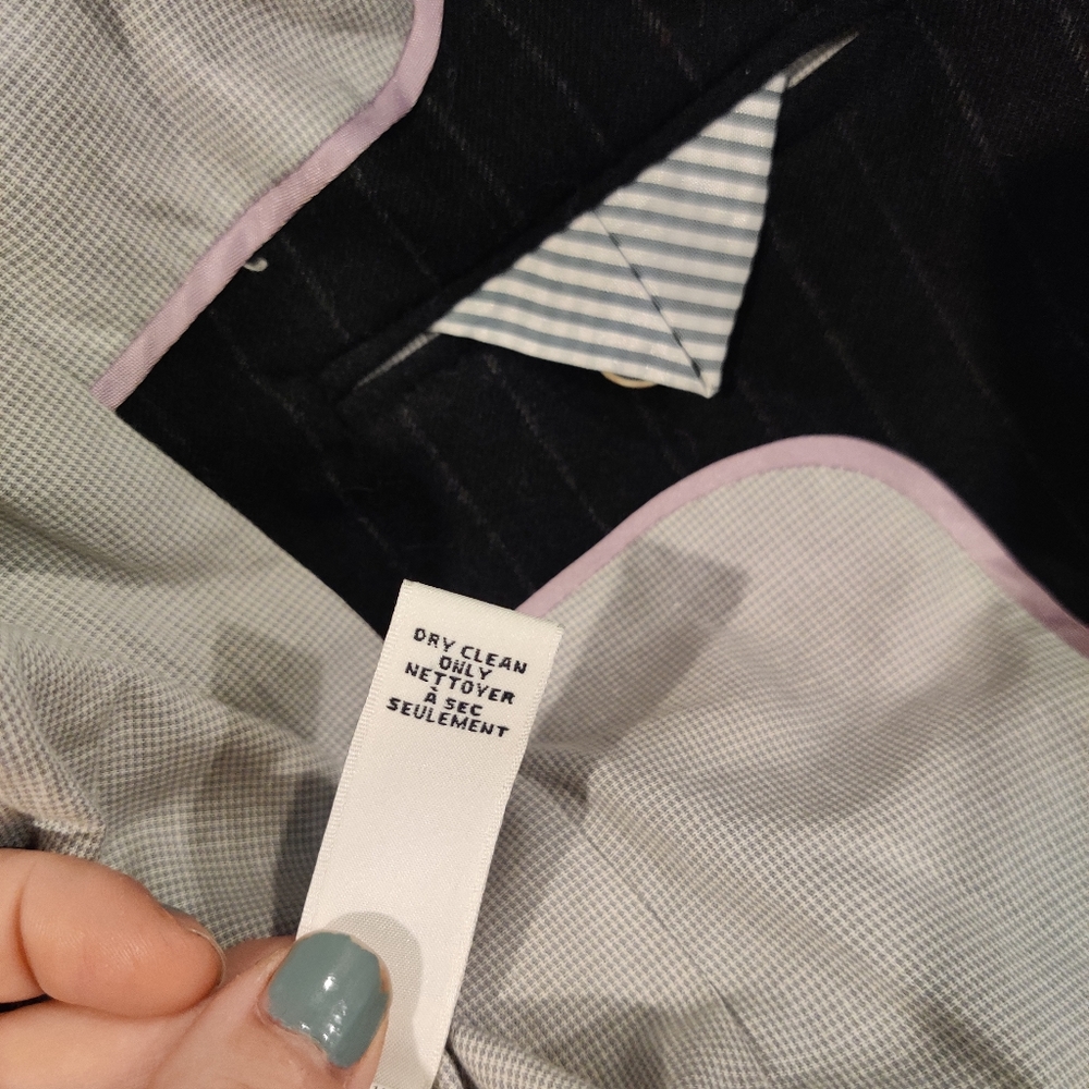 Banana Republic striped womens blazer - size 2 - Picture 9 of 9
